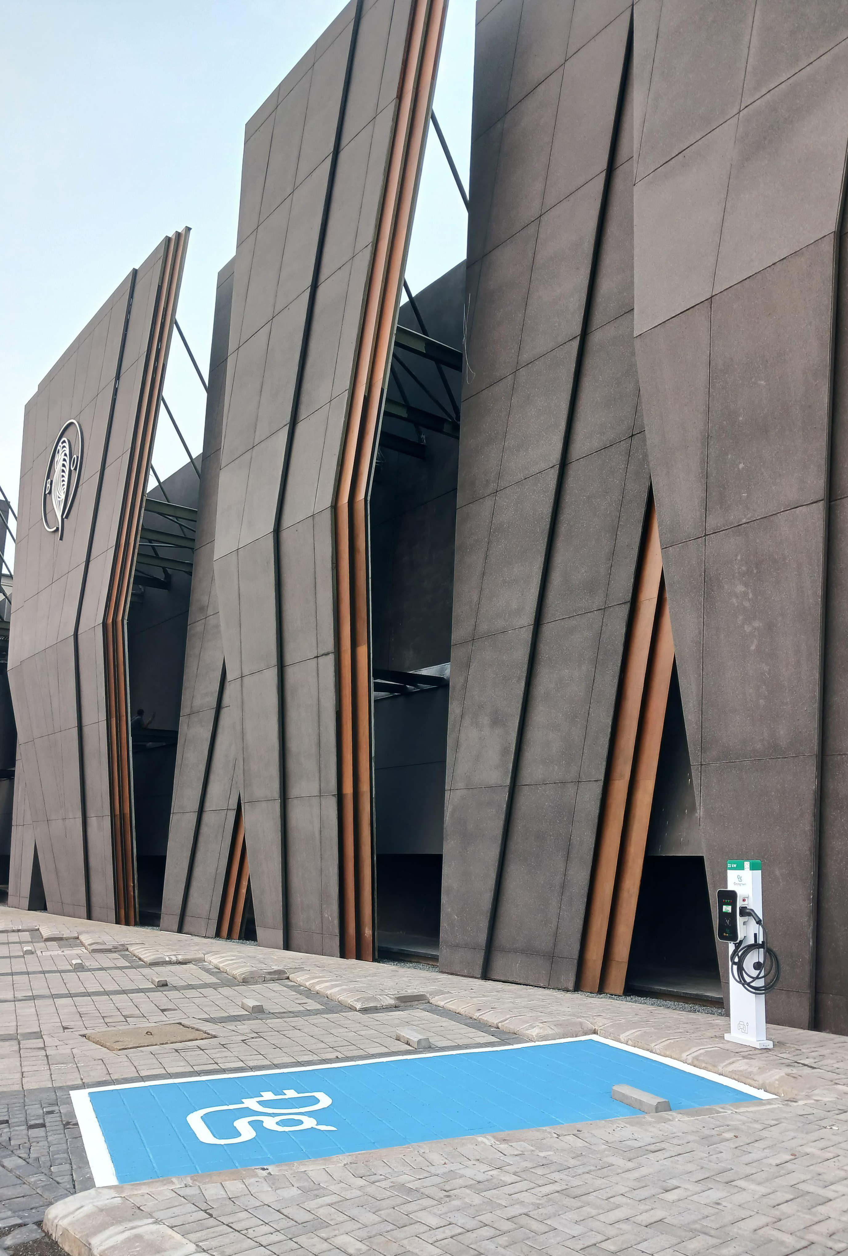 Black Owl - Gading Serpong